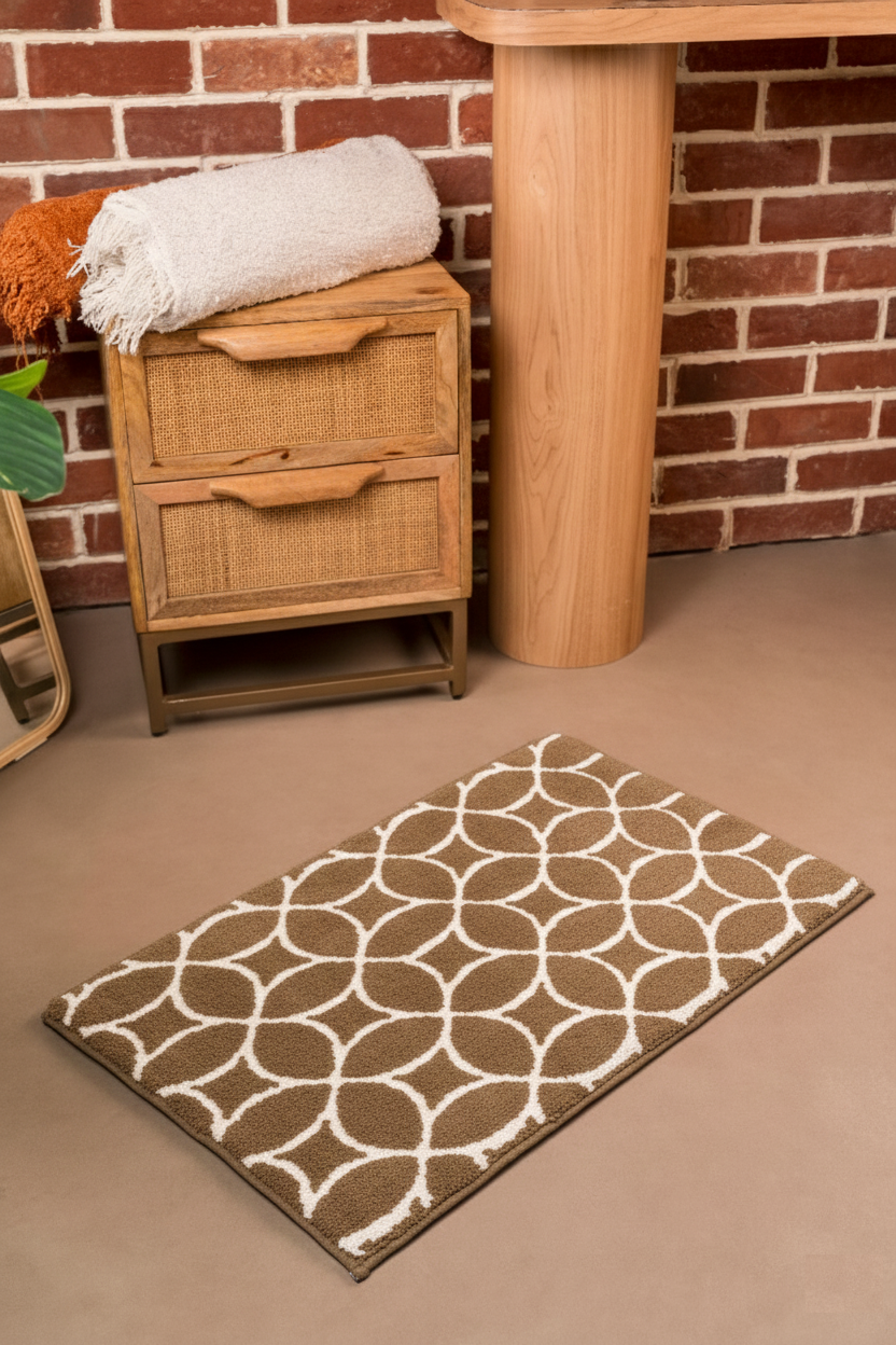 The Halo | Geometric Foam Bath Rug