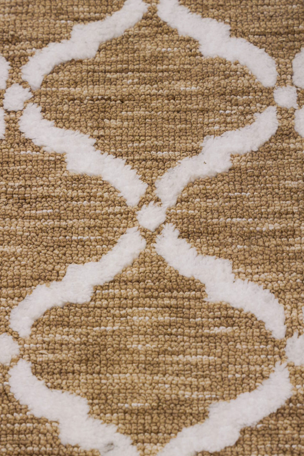 Ultra-Soft Ivory Trellis Bath Mat