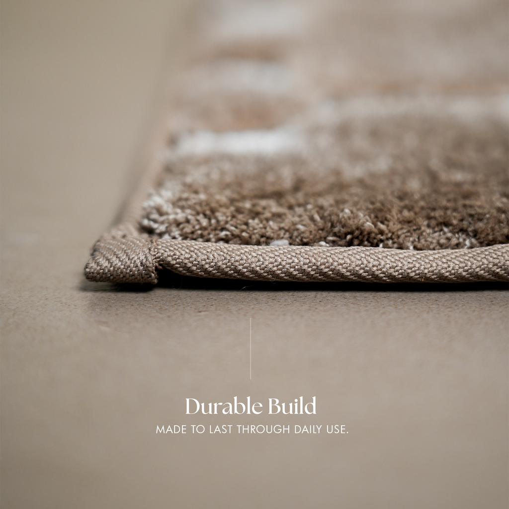 The Clover Suit | Geometric Bath Mat