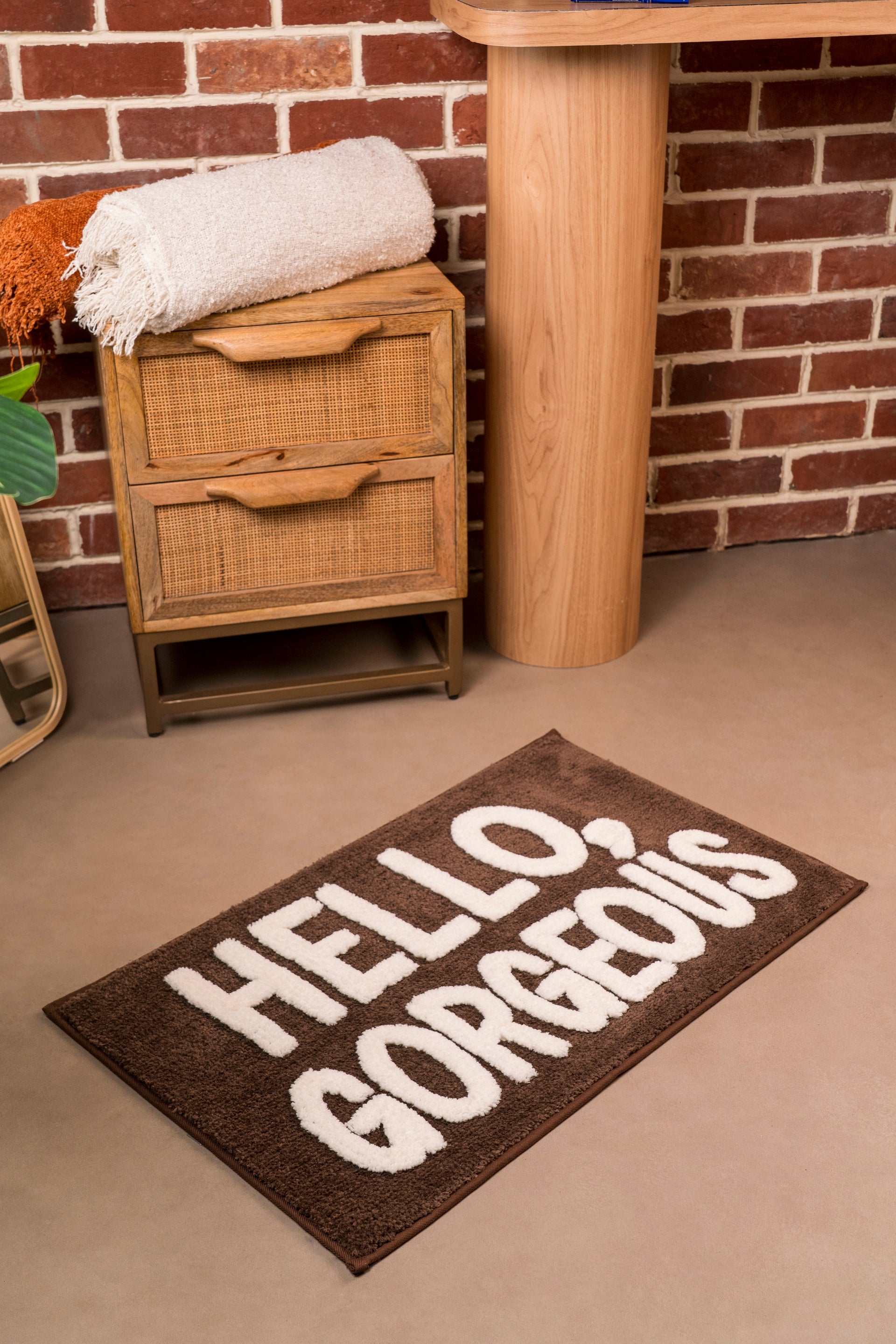 Flirty Hello, Gorgeous | TPR Backing Bath Mat
