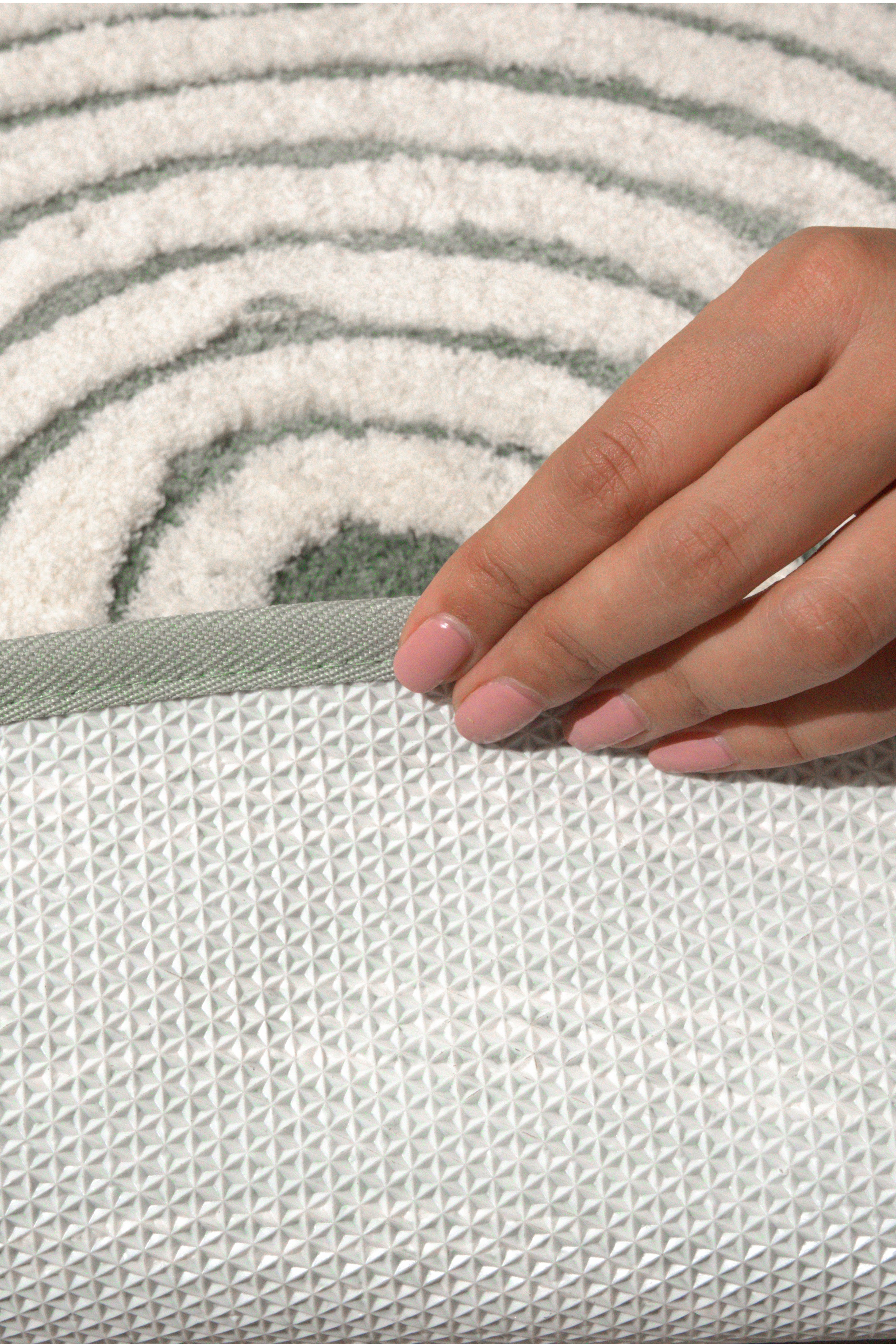 Ripple Luxe Spiral | Round Bath Mat