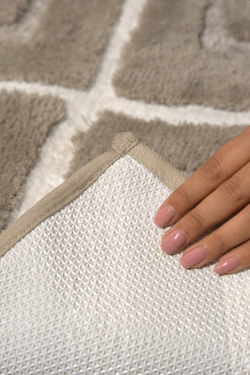 The Delta |  TPR Backing Bath Mat
