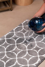 The Halo | Geometric Foam Bath Rug