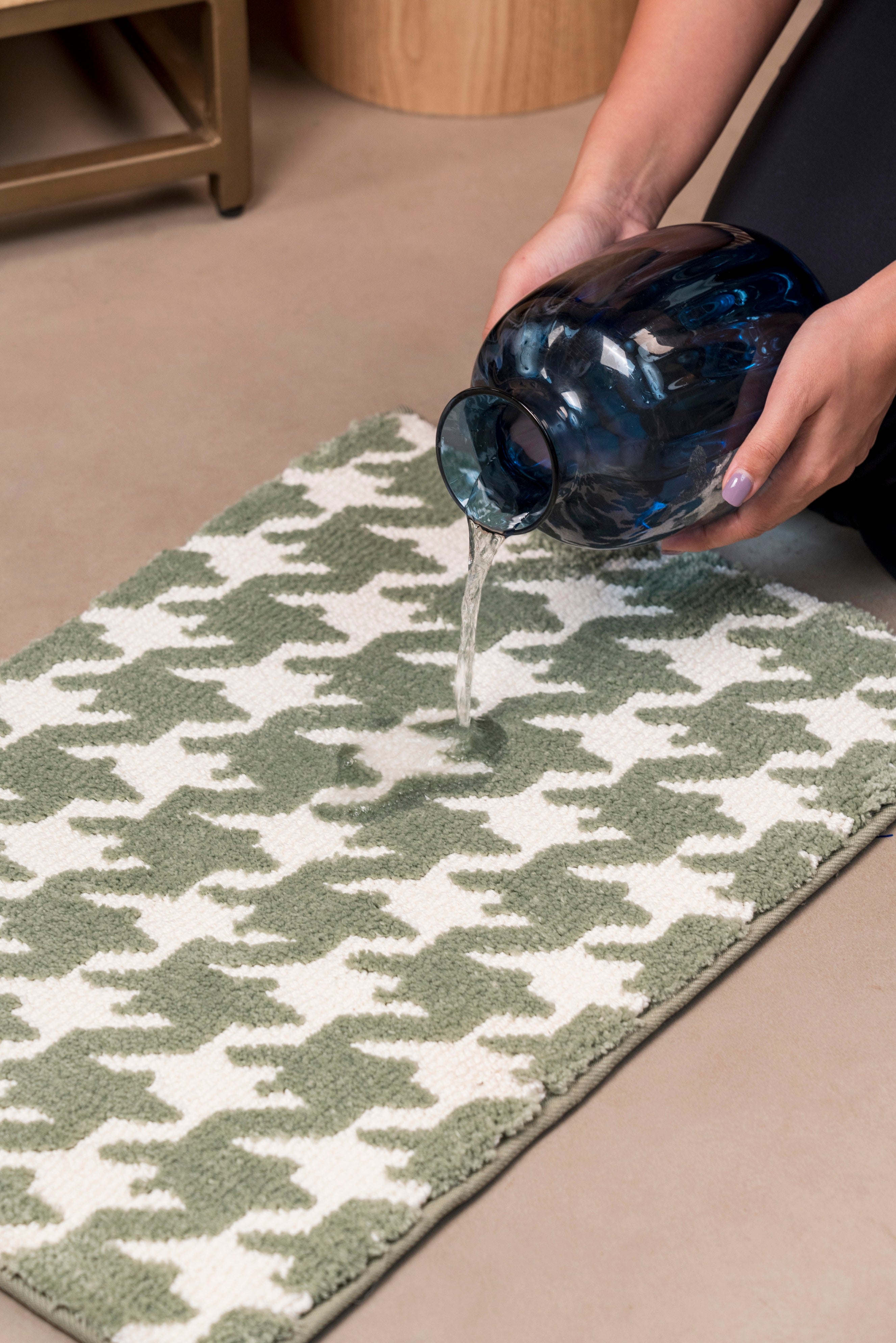 The Cadence |  Foam Padded Bath Rug