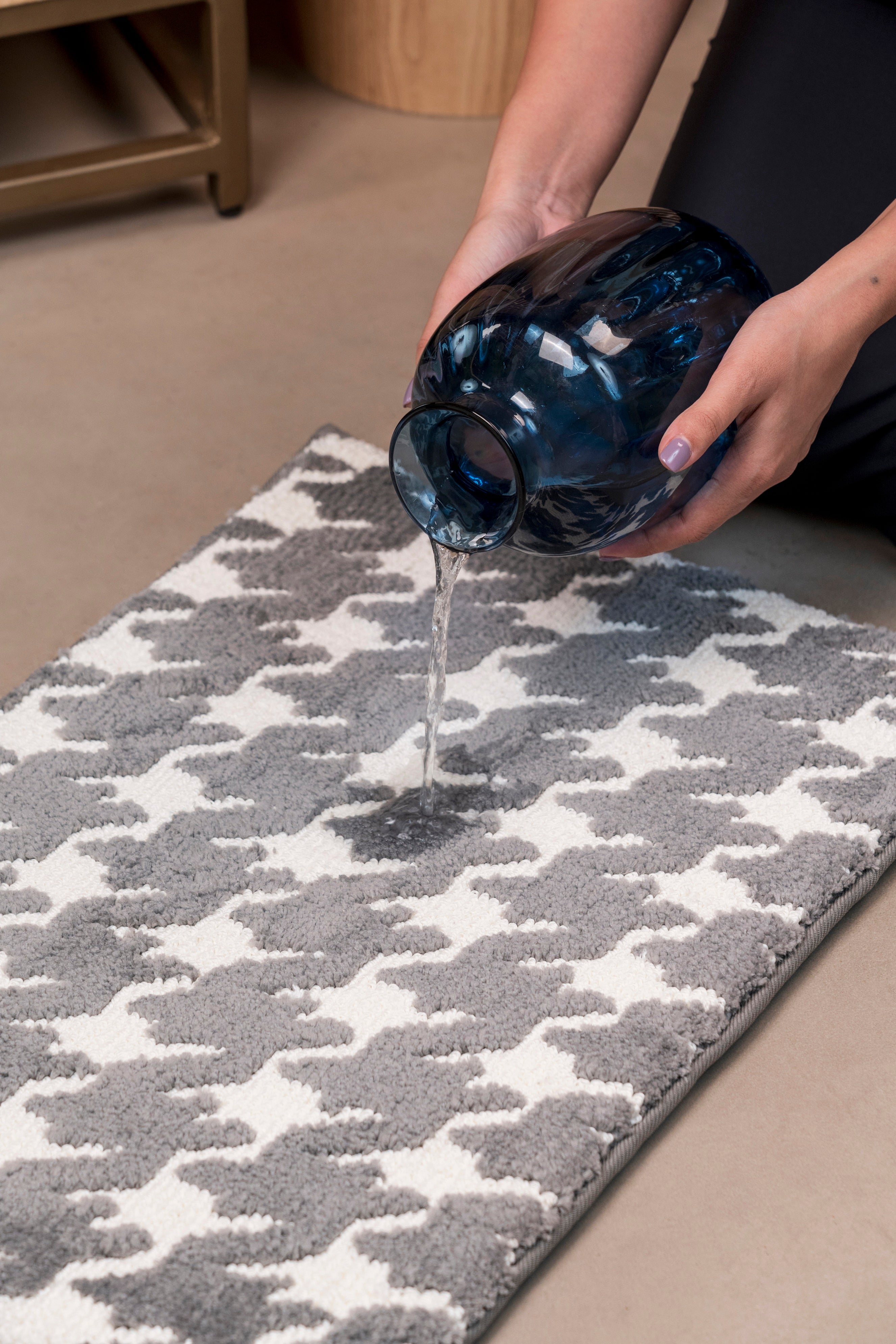 The Cadence |  Foam Padded Bath Rug