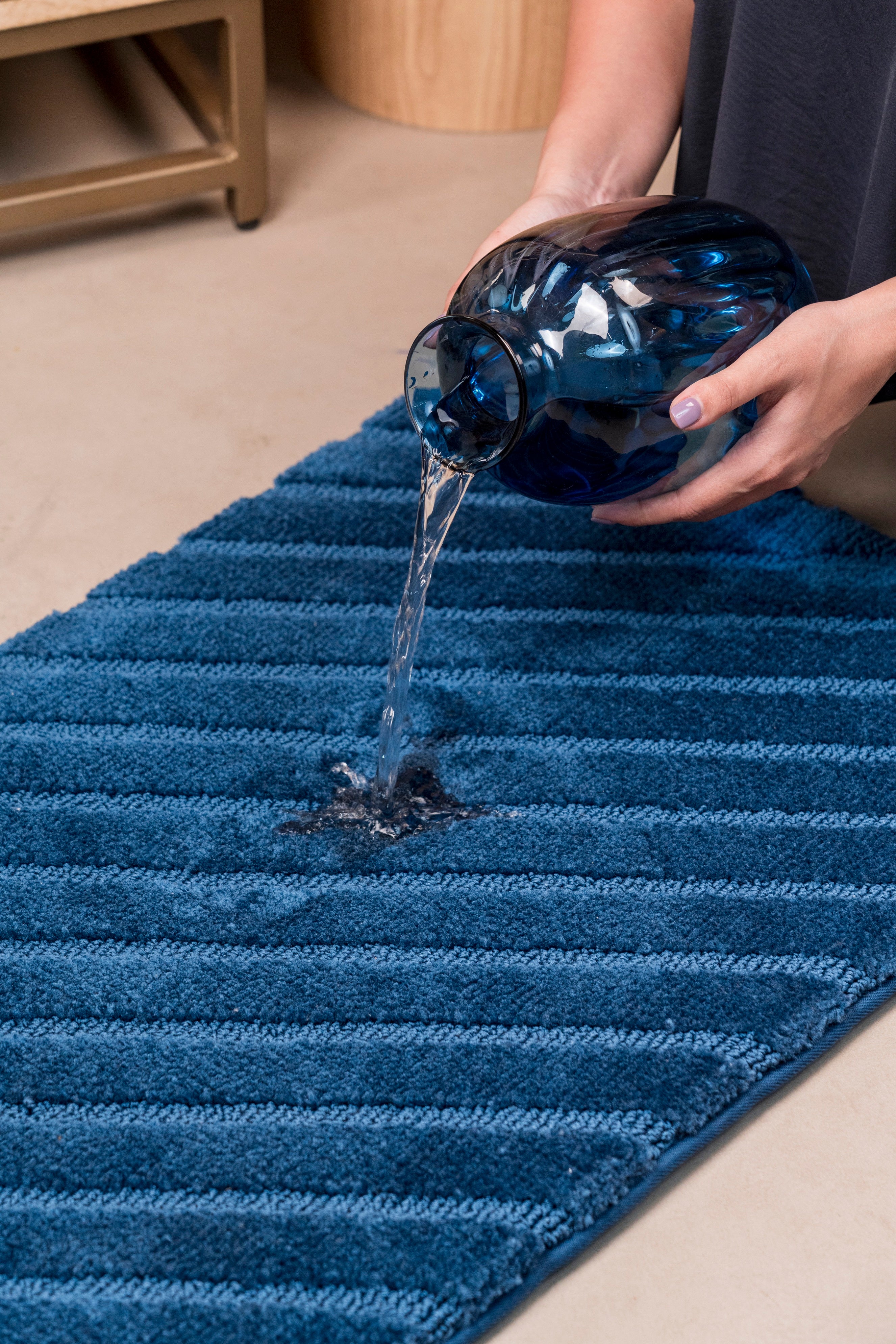 The Tide Velora |  Foam Bath Rug