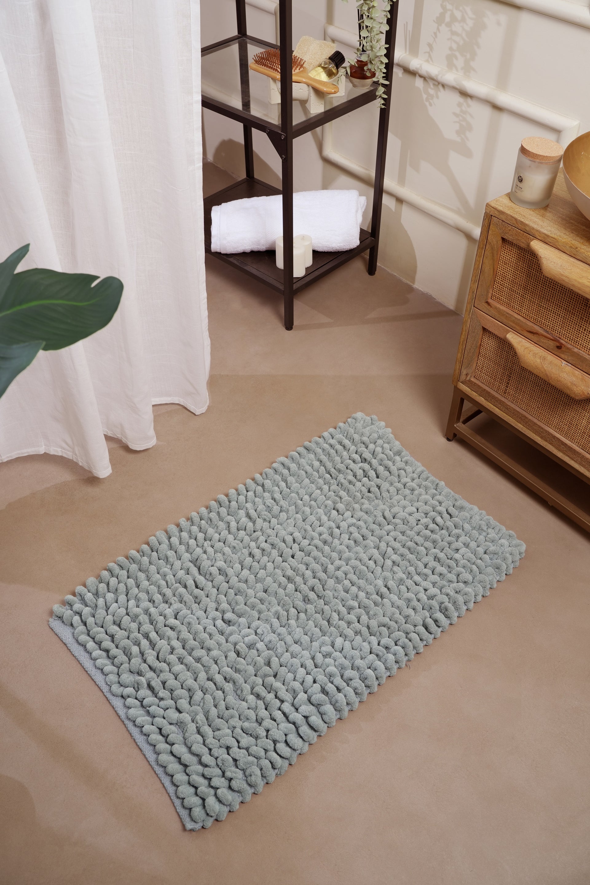 The Bubble Touch | Latex Backing Bath Mat