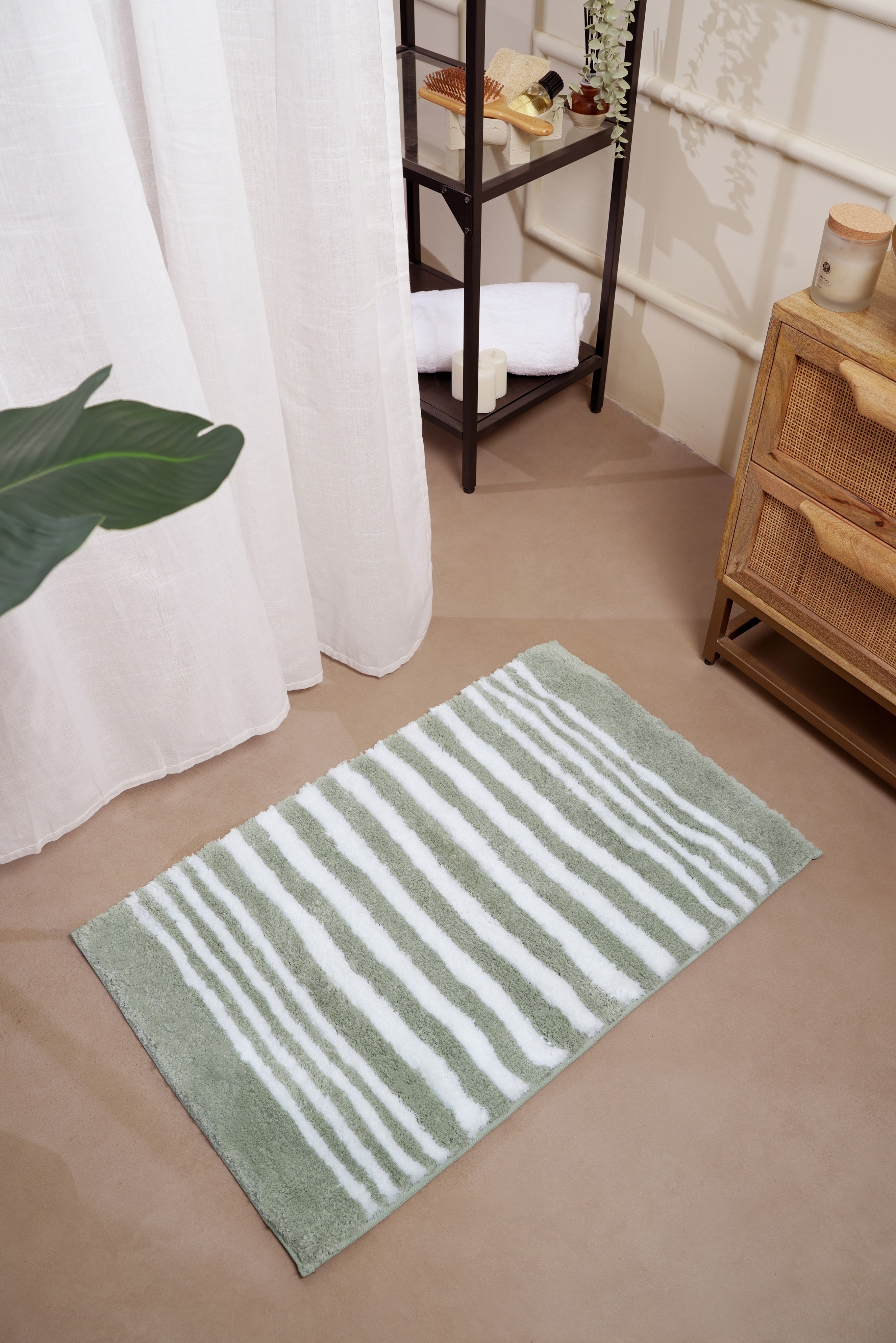 The Low Tide | Striped Microfiber Bath Mat