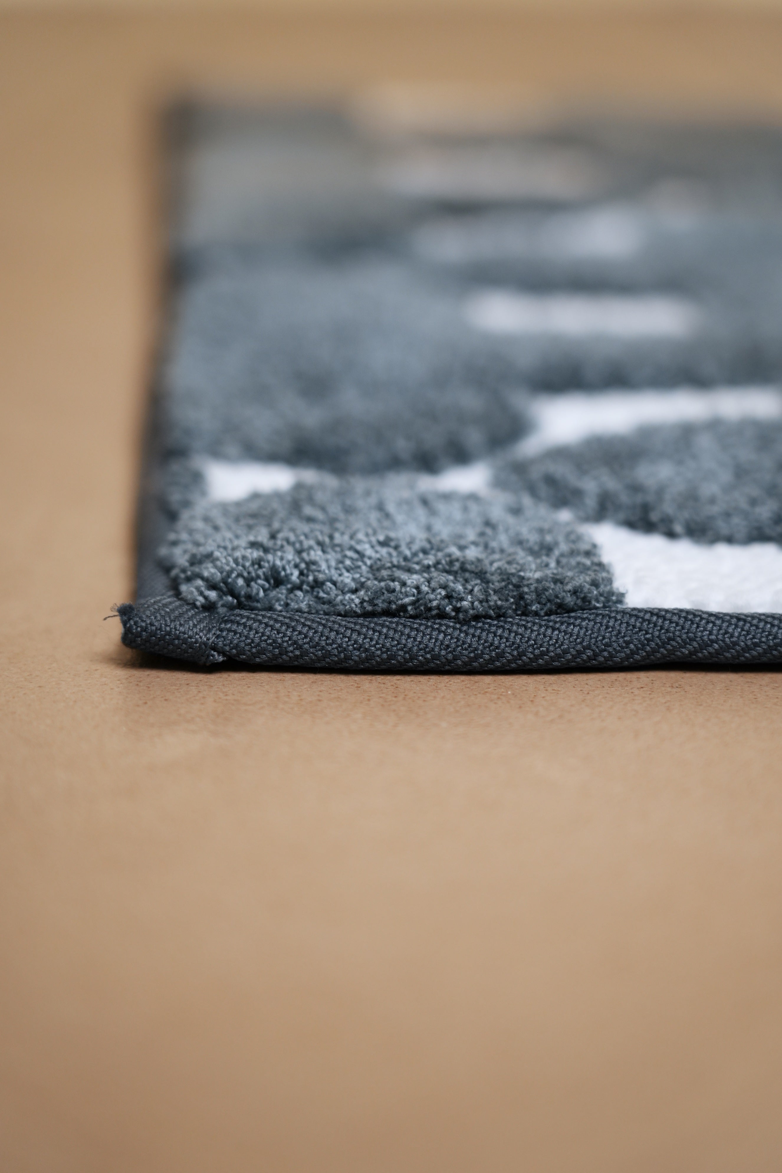 The Clover Suit | Geometric Bath Mat