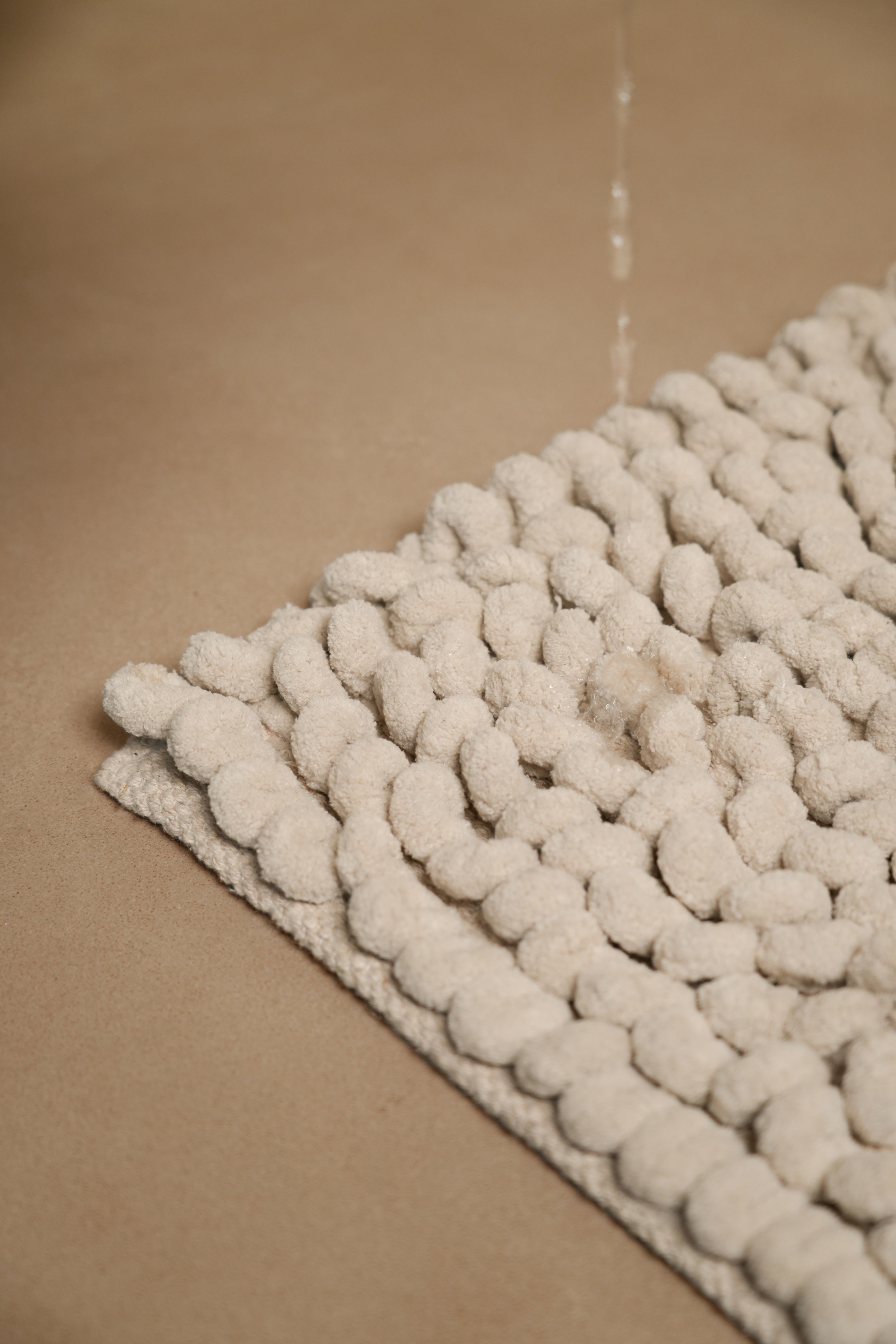 The Bubble | Touch Bath Mat