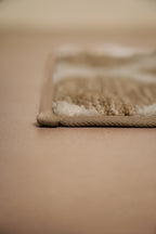 Ultra-Soft Ivory Trellis Bath Mat