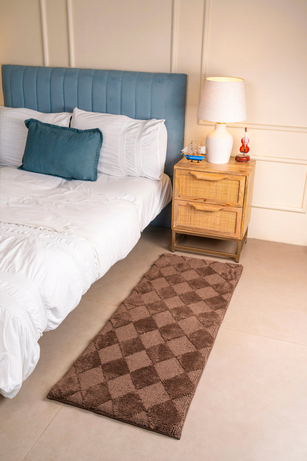 The Prism | Diamond Bedside Runner