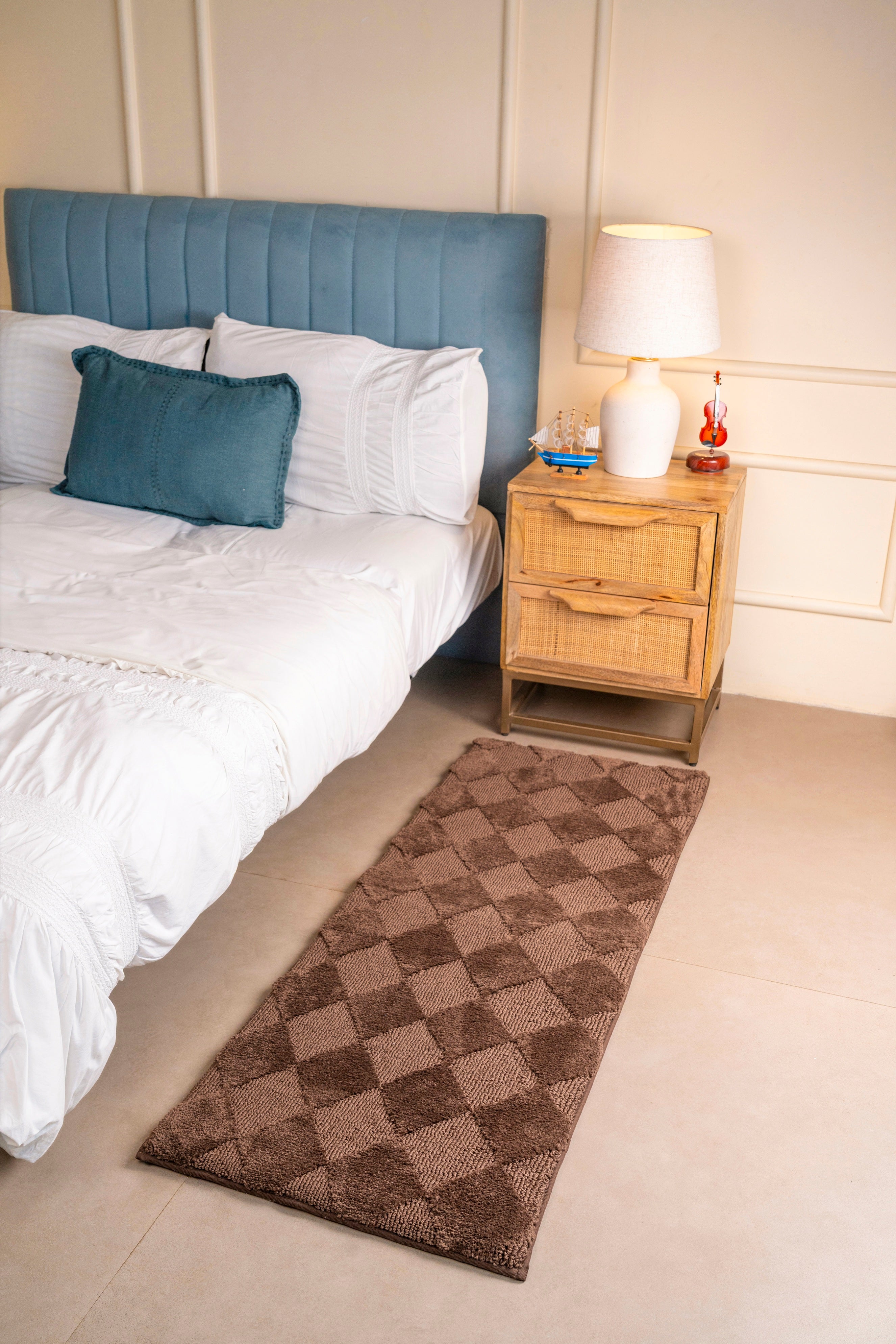 The Prism | Diamond Bedside Runner