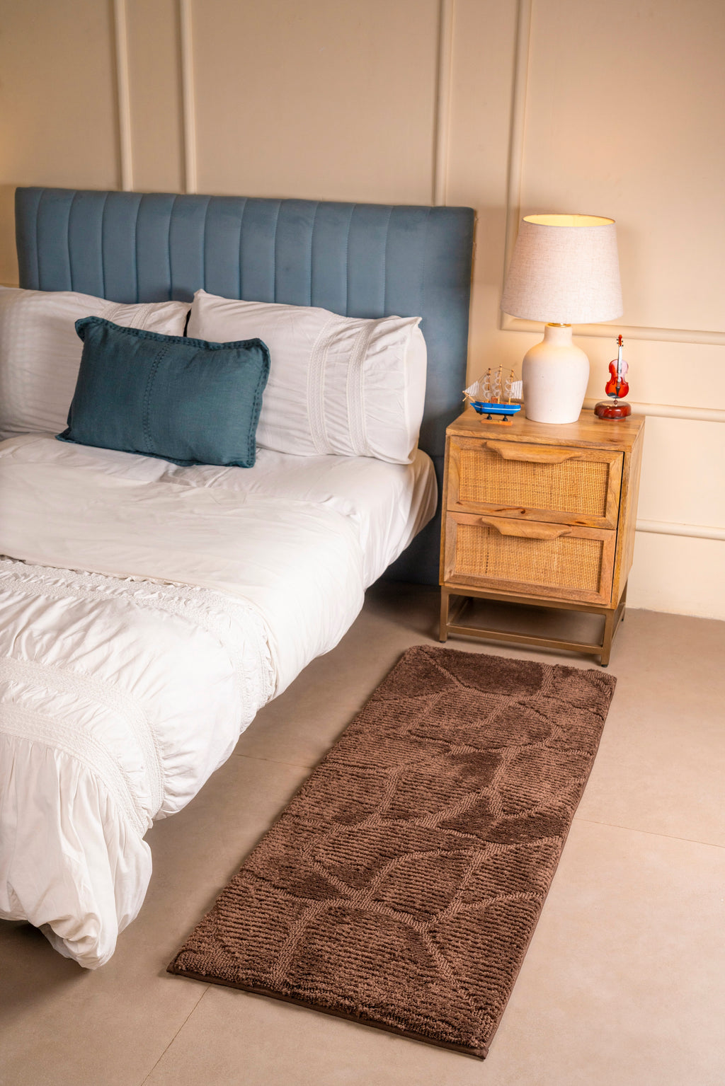 The Verde | Foam Padded  Jacquard Bedside Runner