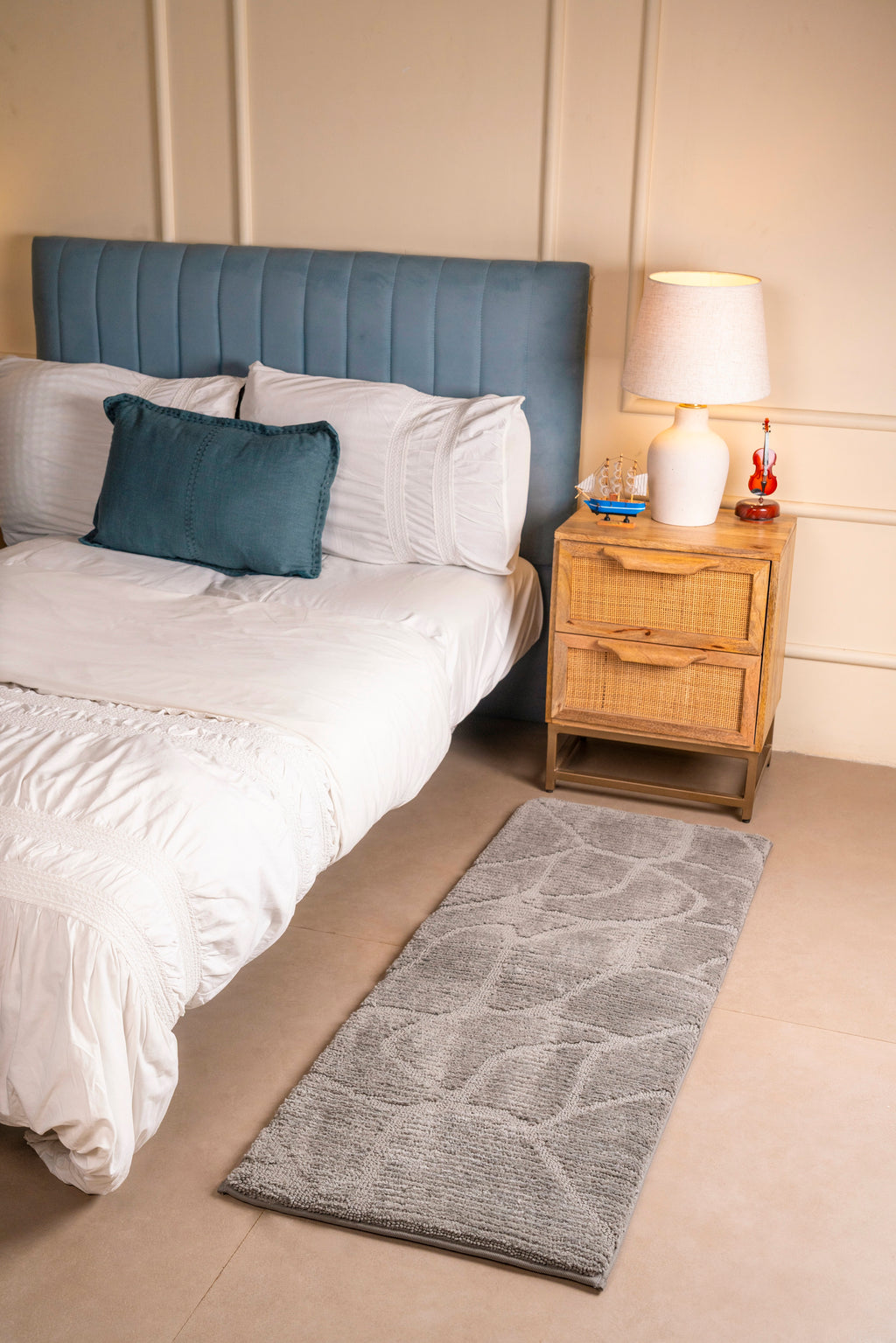 The Verde | Foam Padded  Jacquard Bedside Runner