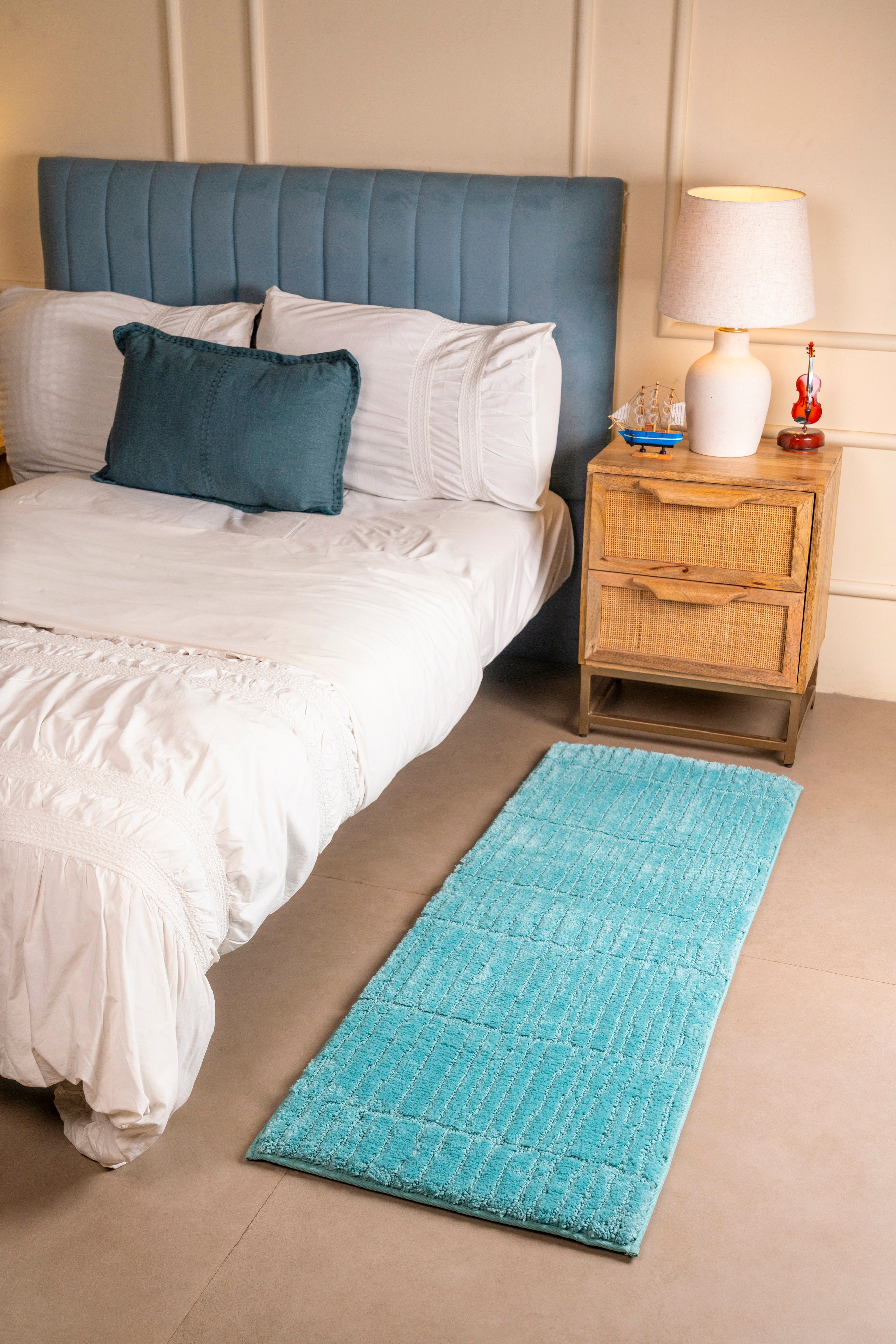 The Breeze | Foam Padded Striped Runner