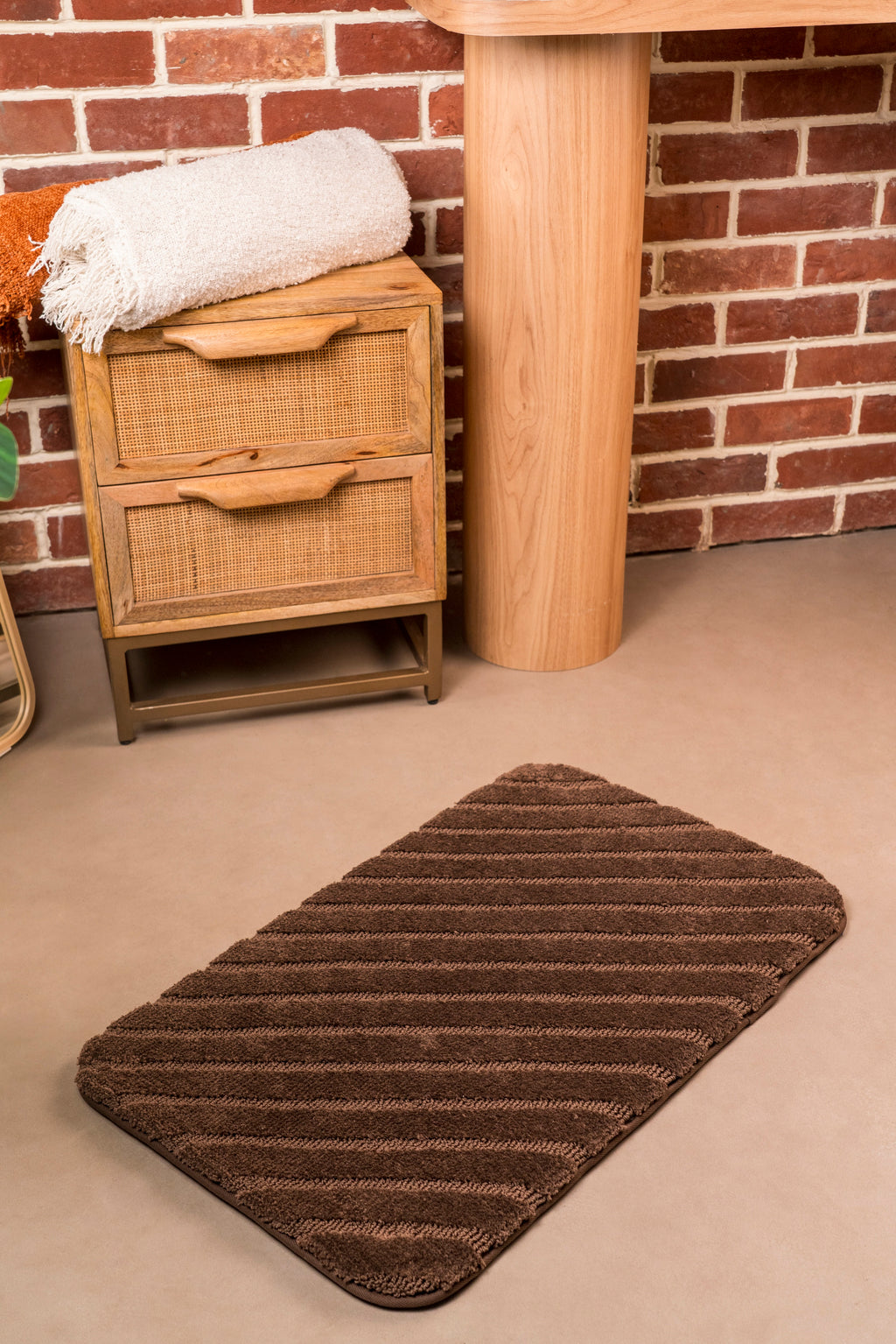 The Tide Velora |  Foam Bath Rug