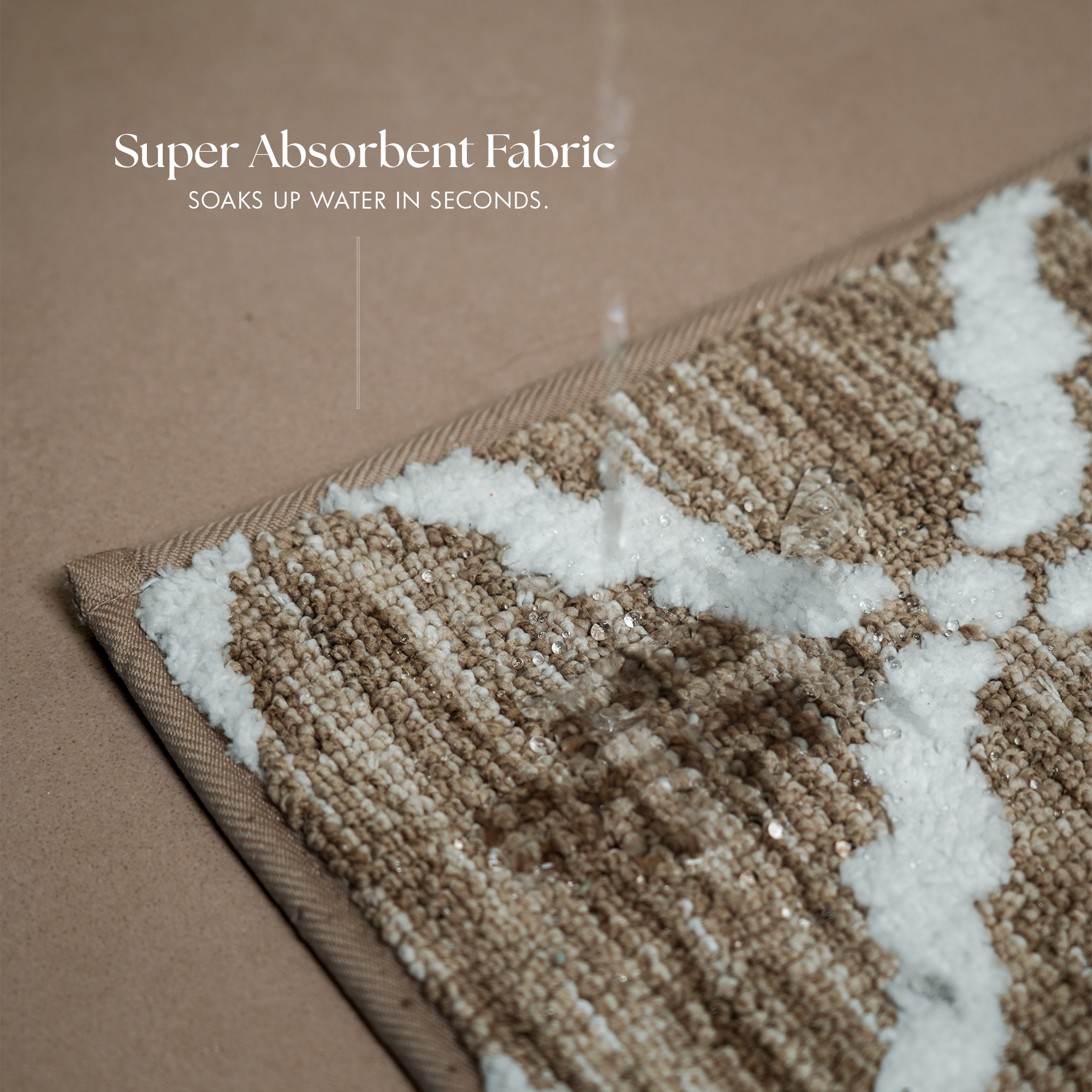 Ultra-Soft Ivory Trellis Bath Mat