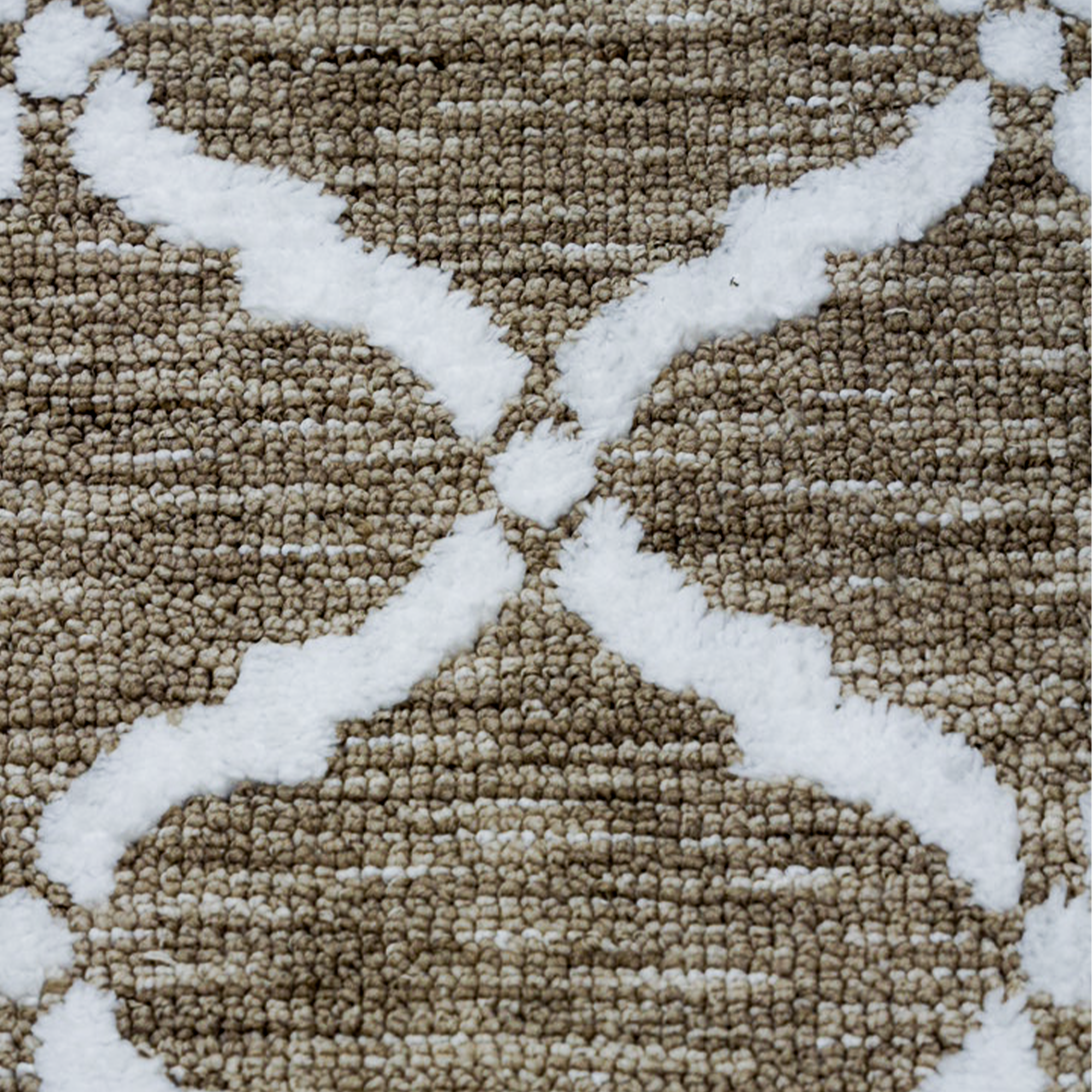 Ultra-Soft Ivory Trellis Bath Mat